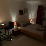Peaceful 2 Room 50M2 Centric 10 Min To Old Town Ac